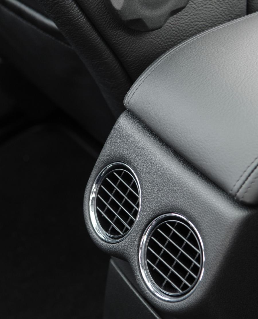  Peugeot 308 GT 2008 года  (фото 69 из 101)